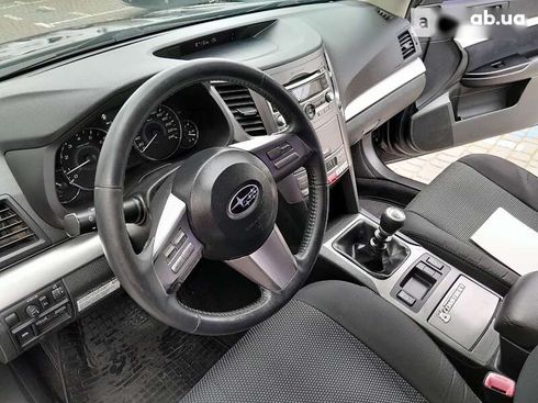 Subaru Outback 2010 - фото 12