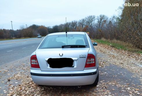 Skoda Octavia 2008 серебристый - фото 4