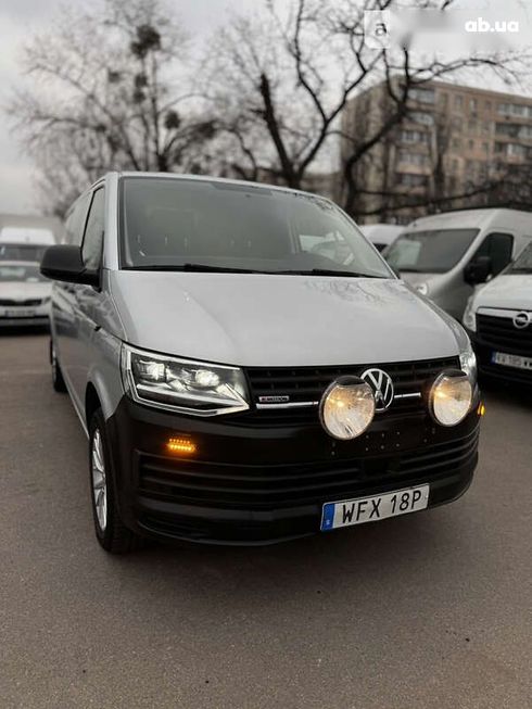 Volkswagen Transporter 2019 - фото 7
