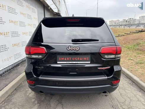 Jeep Grand Cherokee 2019 - фото 18