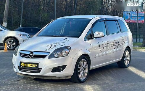 Opel Zafira 2011 - фото 3