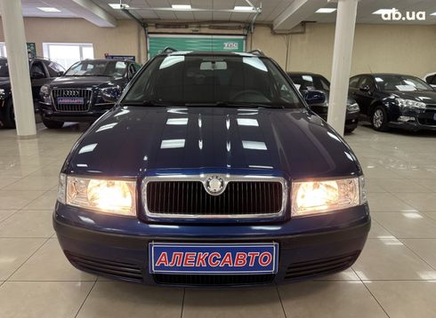 Skoda Octavia 2010 - фото 3