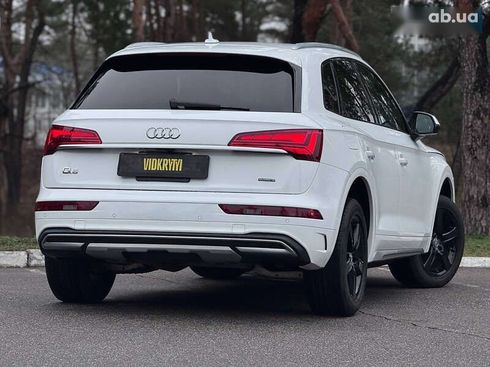 Audi Q5 2020 - фото 17
