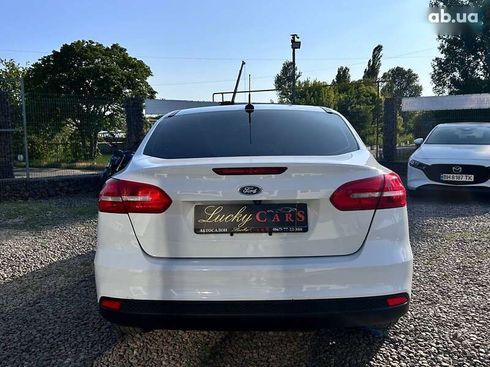 Ford Focus 2016 - фото 6