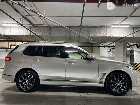 BMW X7 2021 - фото 12