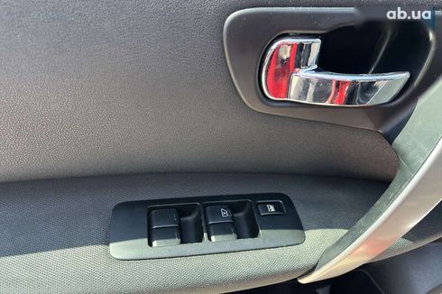 Nissan Qashqai 2013 - фото 9