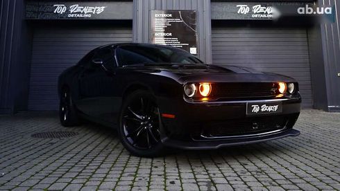 Dodge Challenger 2017 - фото 2
