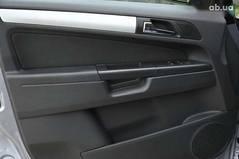 Opel Zafira 2009 - фото 12