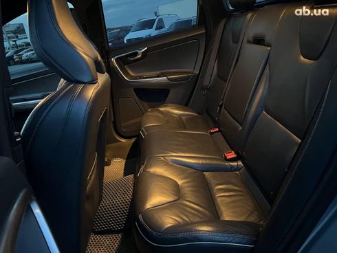 Volvo XC60 2013 серый - фото 36