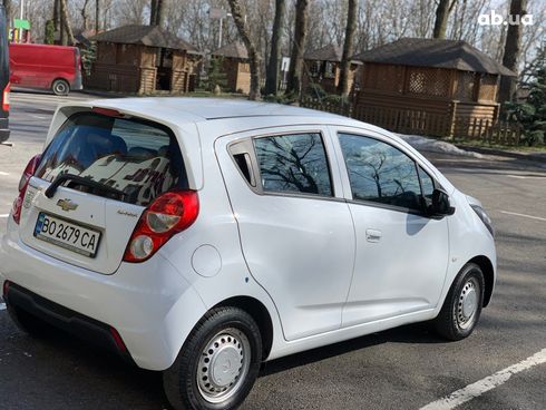 Chevrolet Spark 2012 - фото 8