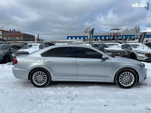 Volkswagen Passat 2016 - фото 7