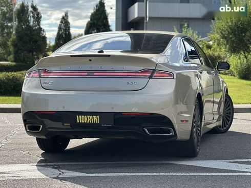 Lincoln MKZ 2017 - фото 18