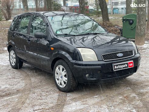 Ford Fusion 2003 черный - фото 3