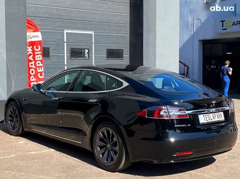 Tesla Model S 2020 - фото 8