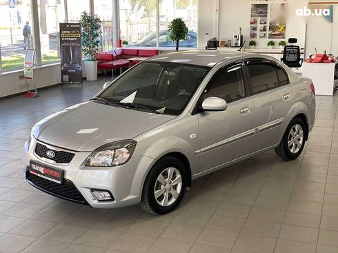 Kia Rio 2010 - фото 2