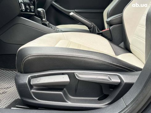 Volkswagen Jetta 2016 серый - фото 28