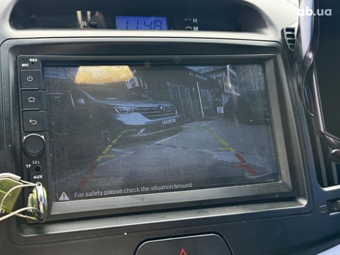 Hyundai Elantra 2010 бежевый - фото 17