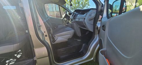 Opel Vivaro 2011 золотистый - фото 11