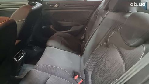 Renault Megane 2019 - фото 7