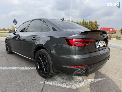 Audi A4 2017 - фото 9
