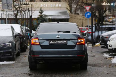 Skoda Octavia 2018 - фото 5