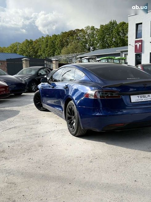 Tesla Model S 2019 - фото 14