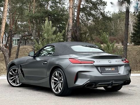 BMW Z4 2019 - фото 7