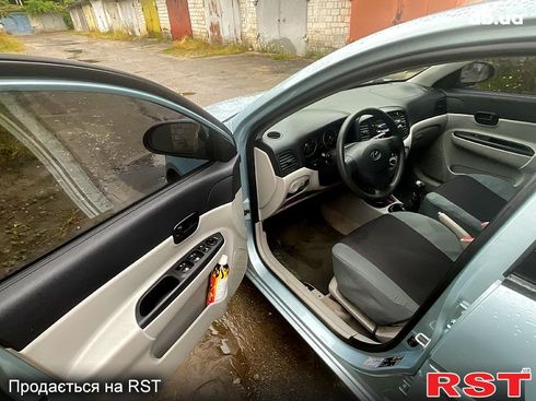 Hyundai Accent 2008 голубой - фото 8