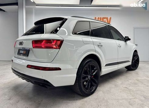 Audi Q7 2018 - фото 18