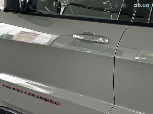 Jeep Grand Cherokee 2020 - фото 18