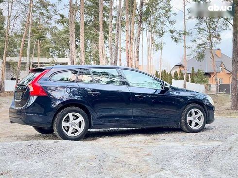 Volvo V60 2017 - фото 20