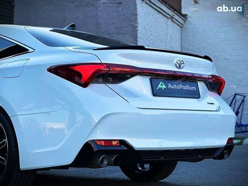Toyota Avalon 2018 - фото 21