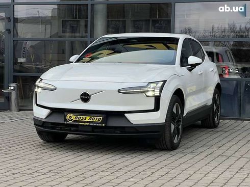 Volvo EX30 2024 - фото 3