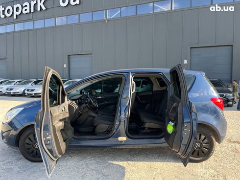 Opel Meriva 2011 синий - фото 16