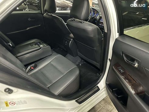 Toyota Camry 2015 - фото 29