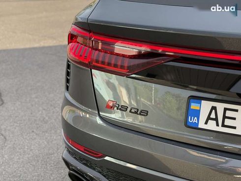Audi RS Q8 2021 - фото 17