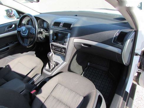 Skoda Octavia 2012 - фото 18