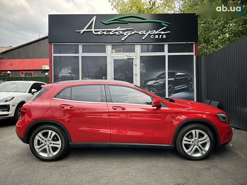 Mercedes-Benz GLA-Класс 2015 - фото 10