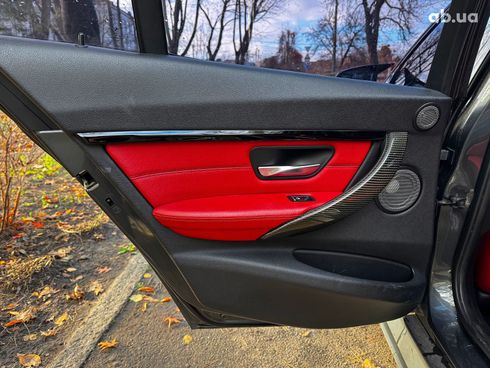 BMW 3 серия 2016 серый - фото 32