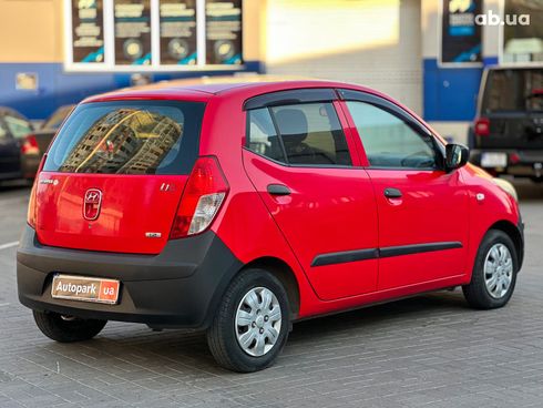 Hyundai i10 2009 красный - фото 5
