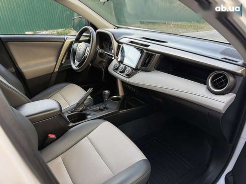 Toyota RAV4 2014 - фото 25
