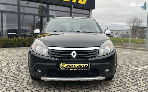 Renault Sandero 2012 - фото 2