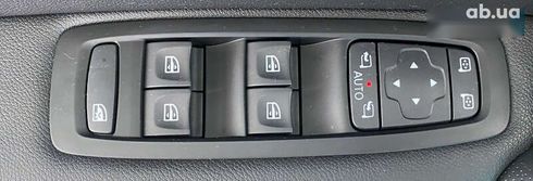 Renault Megane 2017 - фото 15