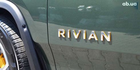 Rivian R1S 2023 - фото 19