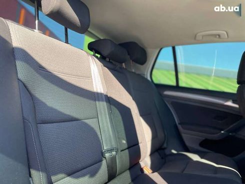 Volkswagen e-Golf 2020 - фото 28