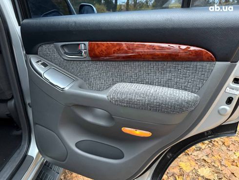 Toyota Land Cruiser Prado 2007 серый - фото 19