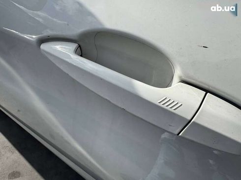 BMW 2 Series Active Tourer 2019 - фото 7