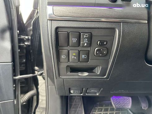 Toyota Land Cruiser 2020 - фото 22