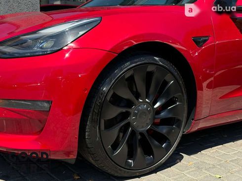 Tesla Model 3 2022 - фото 10