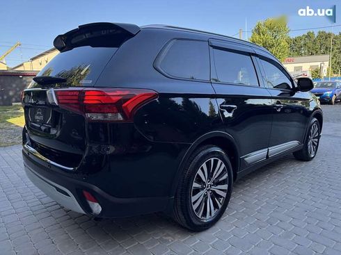 Mitsubishi Outlander 2021 - фото 21